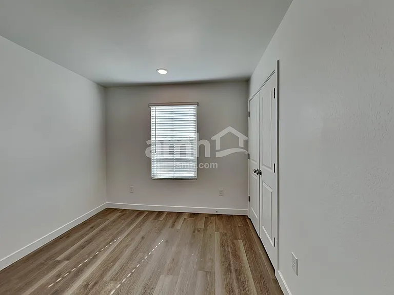 18480 W Cottontail Ln — Photo 18