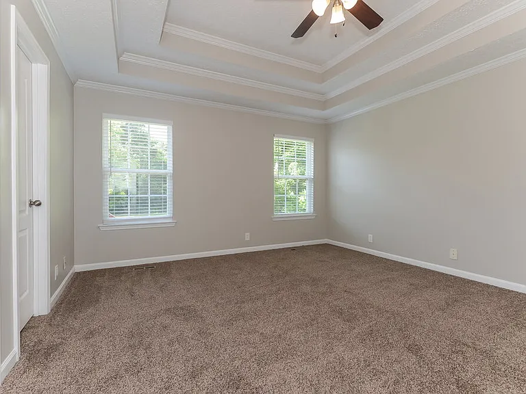 2816 Windcrest Trl — Photo 8