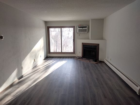4th image of 3425 Golfview Dr APT 208