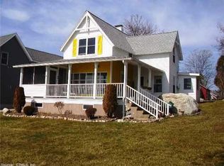 207 Linden Ave, Branford, CT 06405