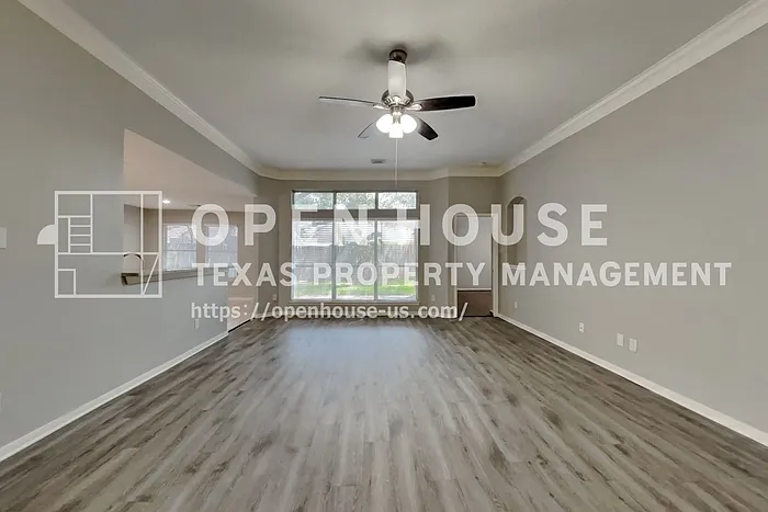 4 bed, 2.0 bath, 2251 sqft, $2,240 — Photo 3