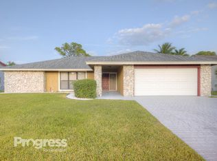 115 Miramar Ave, Royal Palm Beach, FL 33411