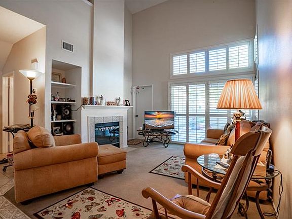 3rd image of 25873 McBean Pkwy Unit 56