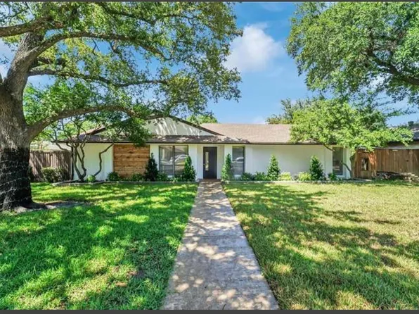 2926 Forest Hills Ln, Richardson, TX 75080