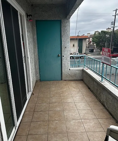 8847 Willis Ave — Photo 6