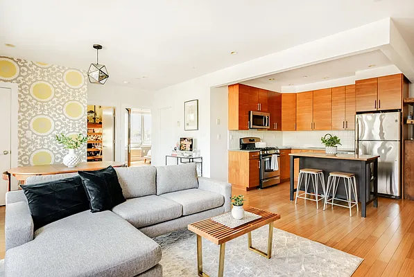 Rented by Compass | media 7