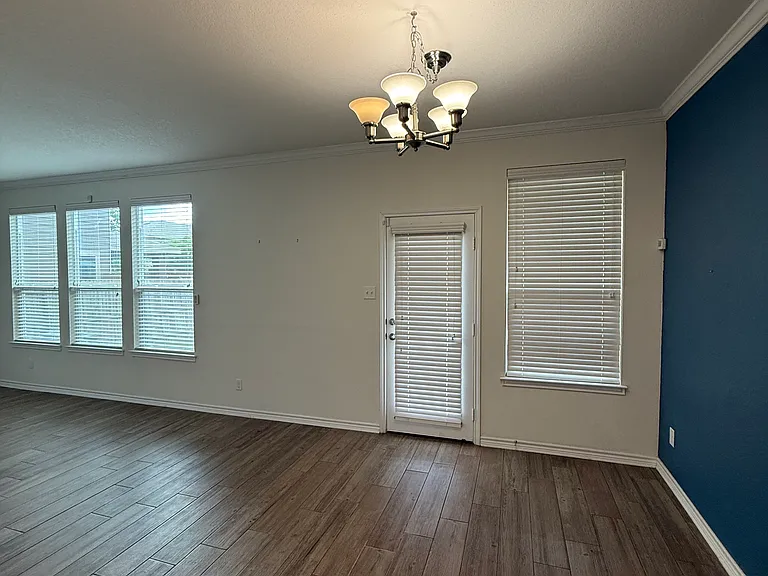 2095 Shire Mdws — Photo 5
