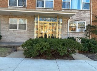 2055 W Lunt Ave APT 403, Chicago, IL