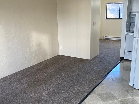 2nd image of 4129 11th Ave NE #202