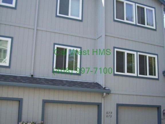 2nd image of 679 Blackford Ct