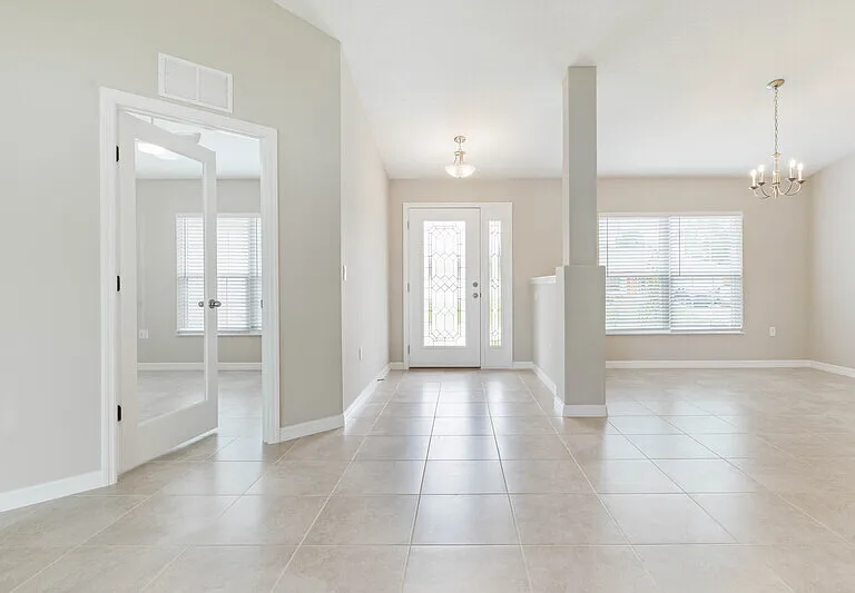 25 Woodfield Dr — Photo 5