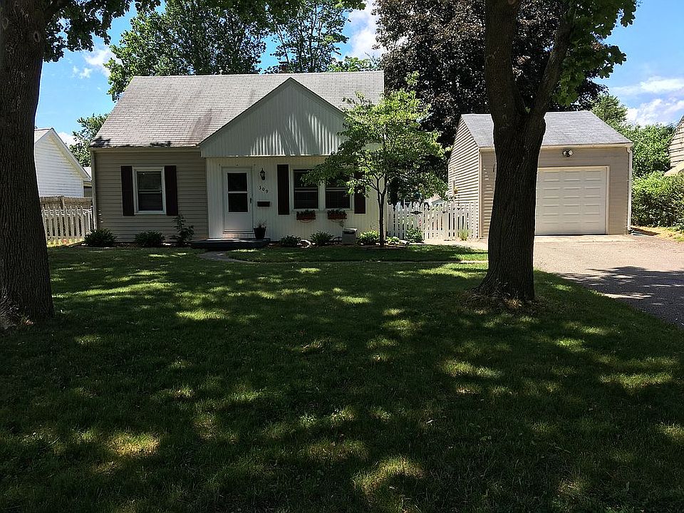 1st image of 309 Briarwood Ln