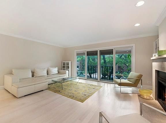 4th image of 641 W Willow St APT 146