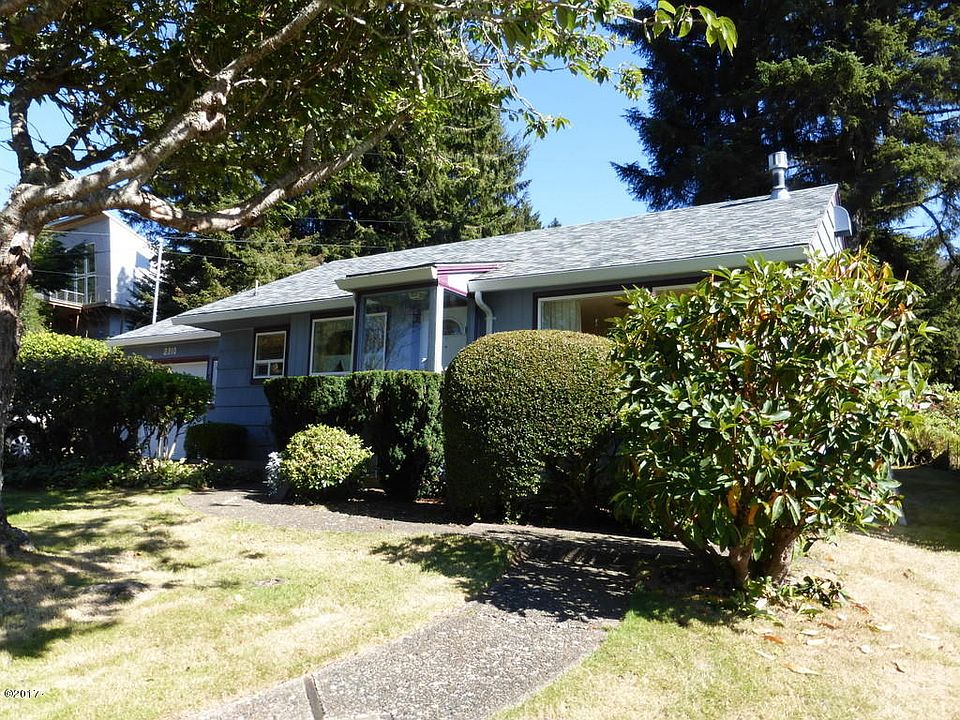 1st image of 2310 NE 36th Dr