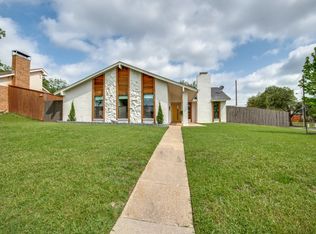 2039 Statler Dr, Carrollton, TX 75007
