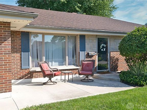 2nd image of 109 Philip Dr