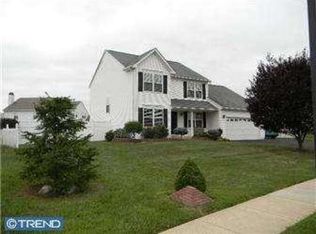 231 Snapdragon St, Warrington, PA 18976