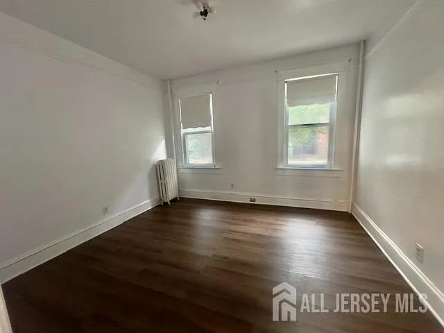 50 Harvey St — Photo 3