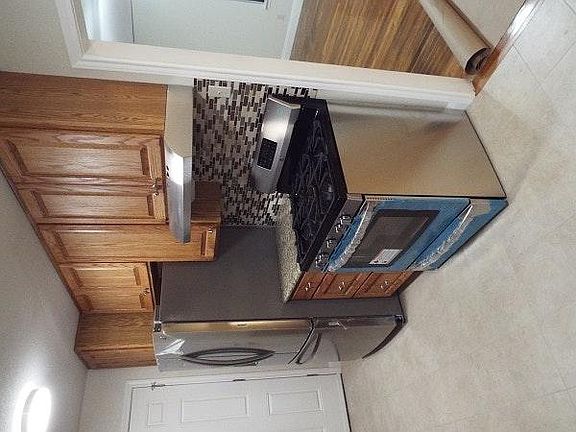 Kitchen stove and refrigerator