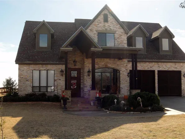 794 Peterson Rd S, Iowa Park, TX 76367