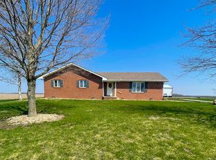 707 N Henpeck Rd, Veedersburg, IN 47987