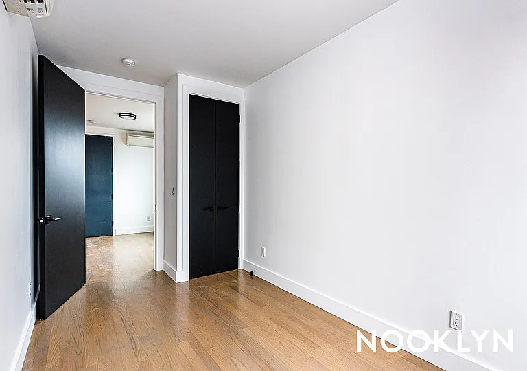 1189 Broadway #6F — Photo 4