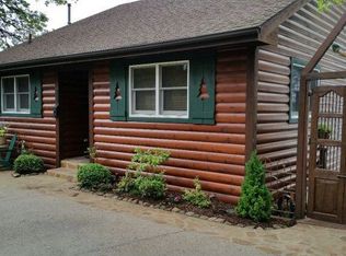 21033 Walnut Hill Rd, Danville, IL 61834