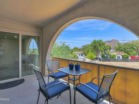 3rd image of 4727 E LAFAYETTE Boulevard #303
