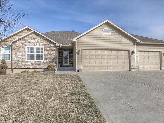 2nd image of 2707 Chestnut Dr