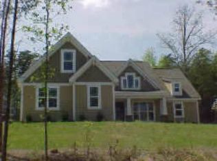 56 Candler Ln, Dawsonville, GA 30534