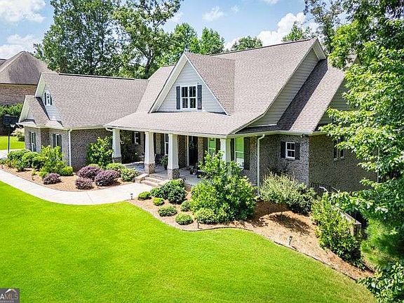 5th image of 7503 Elderberry Dr