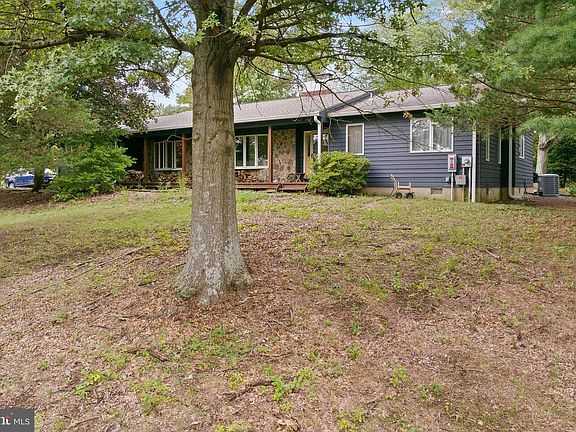 3rd image of 95 Holmes Mill Rd