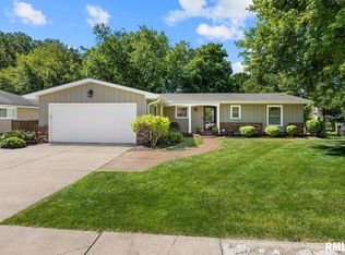 4410 W Broyhill Ct, Peoria, IL 61615