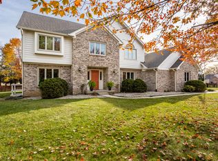 14097 Doubletree Ln, Carmel, IN 46032