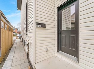 847 Woodroffe Ave #B, Ottawa, ON K2A2G5