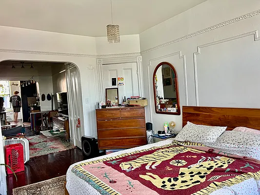 Rented by Ideal Properties Group | media 8