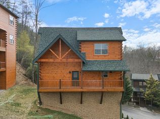 2026 Bear Creek Way, Sevierville, TN 37862