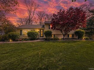 3 Regimental Place, New Windsor, NY 12553
