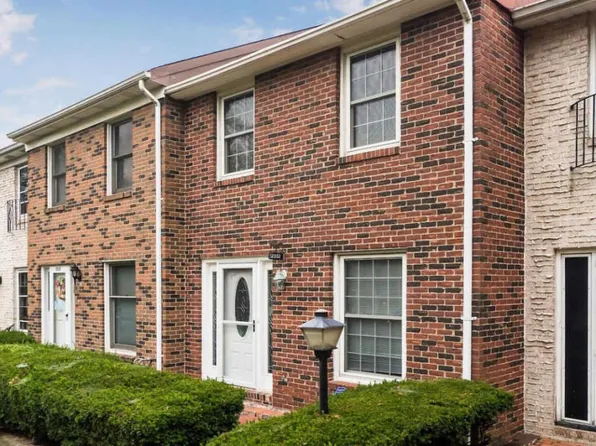 2332 Hardesty Ct, Columbus, OH 43204