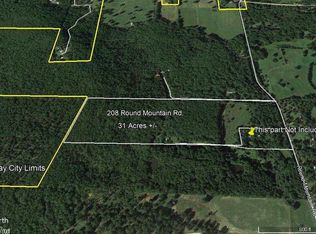 208 Round Mountain Rd, Conway, AR 72034