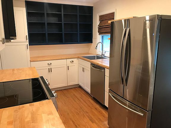 5th image of 1105 N 50th Ave