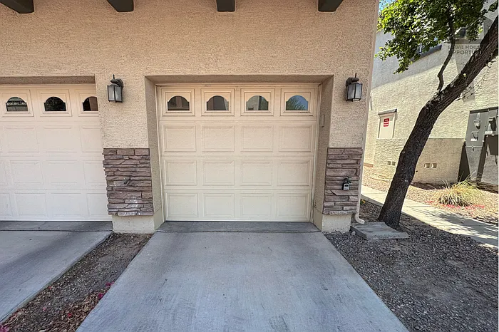 2727 N Price Rd #6 — Photo 22