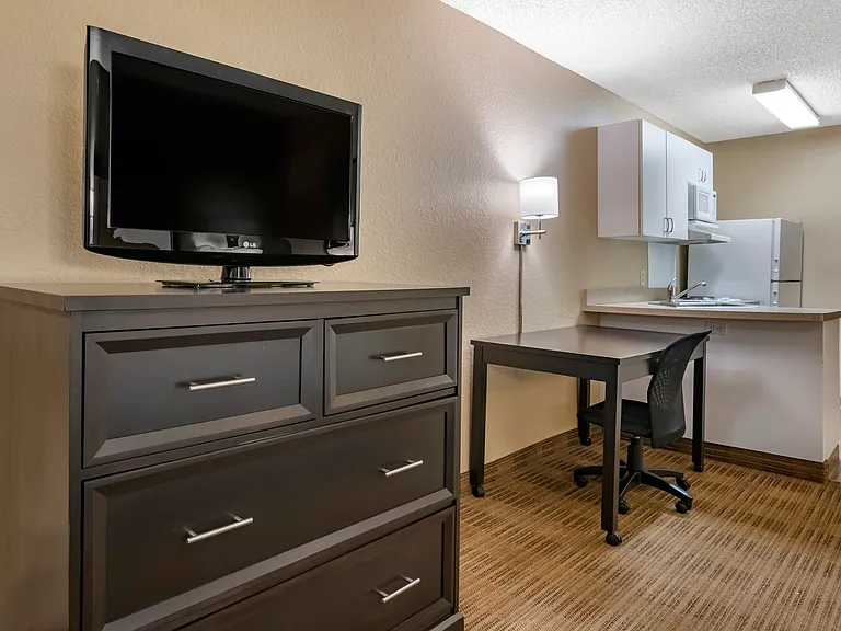 Studio Suite - 1 King Bed