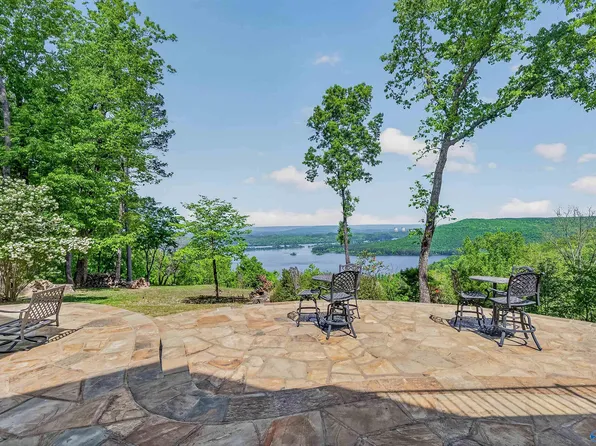 1116 County Road 224, Dutton, AL 35744