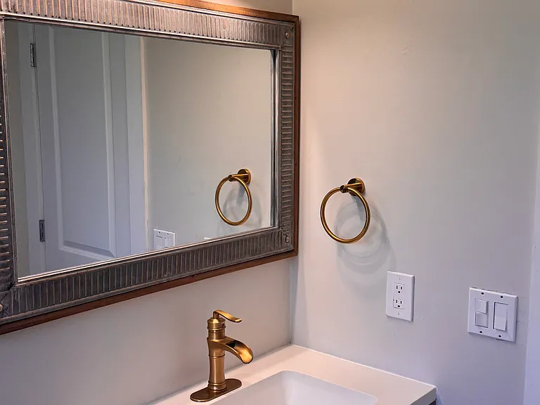 9910 Seven Roads Pl — Photo 10