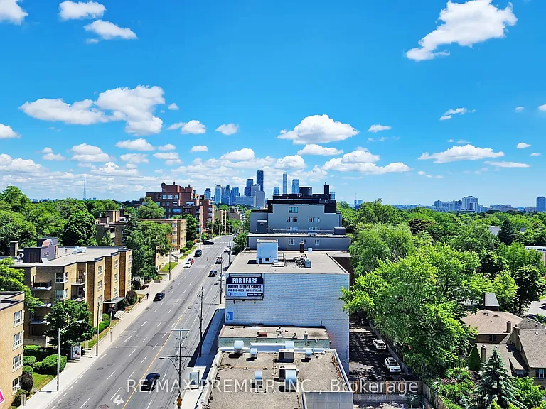 2020 Bathurst St #1116 — Photo 36