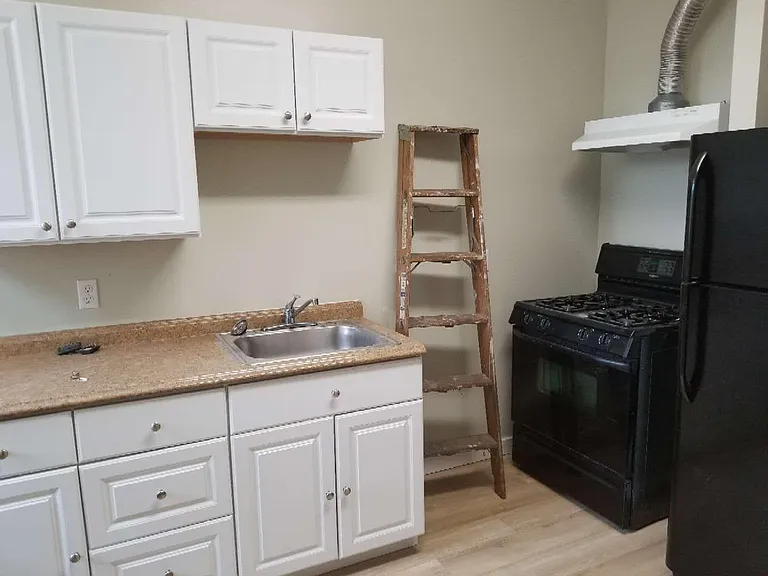 980 Capp St #89 — Photo 12