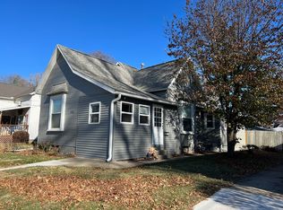 1108 1st Ave, Sterling, IL 61081