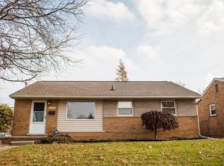 1036 Morris Ave, Lansing, MI 48917