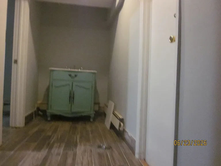 88 S 6th St #G1 — Photo 4